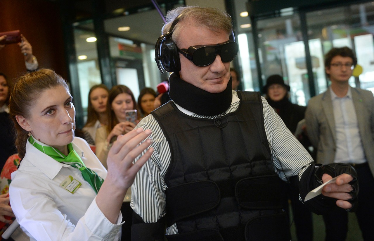 https://img.gazeta.ru/files3/875/10398875/upload-RIAN_02985135.HR.ru-pic4_zoom-1500x1500-52490.jpg