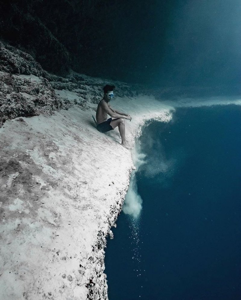 Удивительные фотографии, которые были сняты под водой красивые фотографии, под водой, подводные фотографии, подводный мир