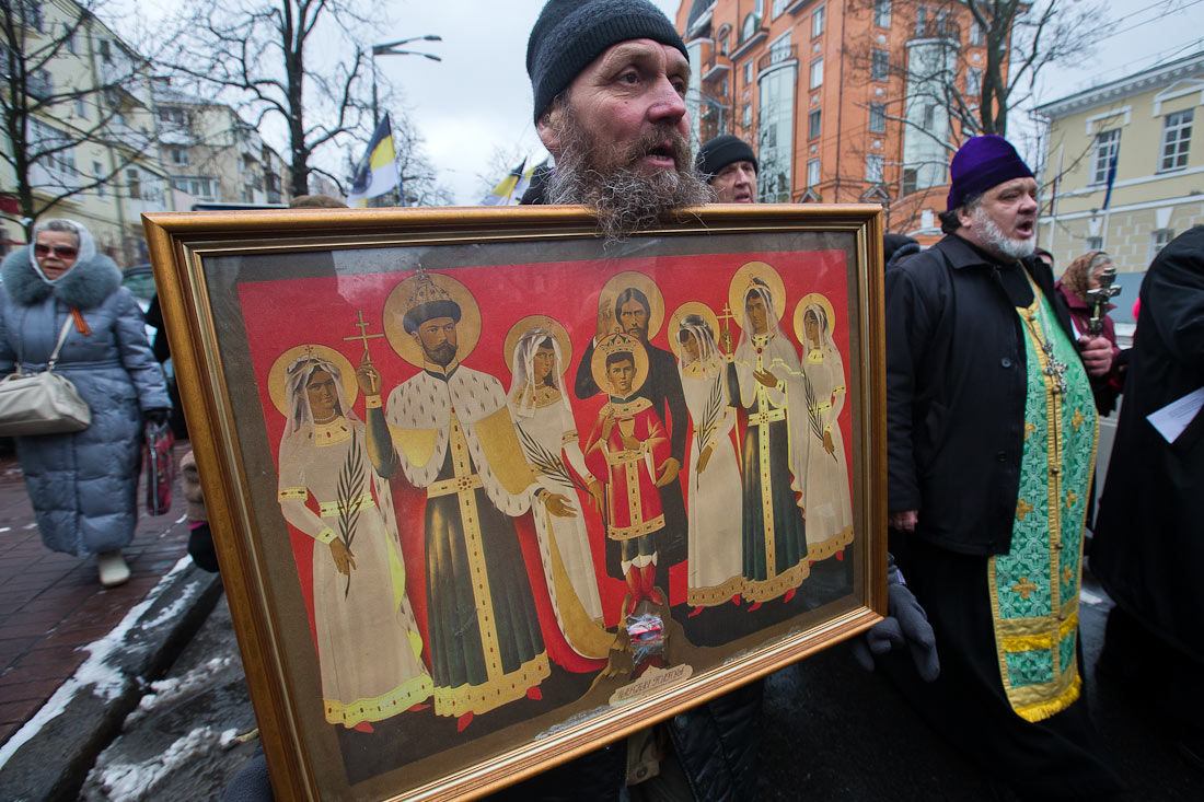 Крестный ход против Евросодома. Каким его увидел известный блогер Рустем Адагамов Крестный ход против Евросодома. Каким его увидел известный блогер Рустем Адагамов