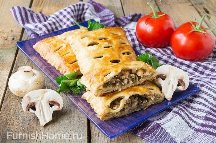 Слойки с курицей и грибами Слойки с курицей и грибами