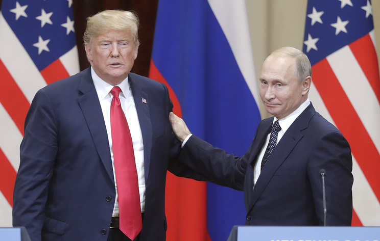 Как Путин держит Трампа за демократию