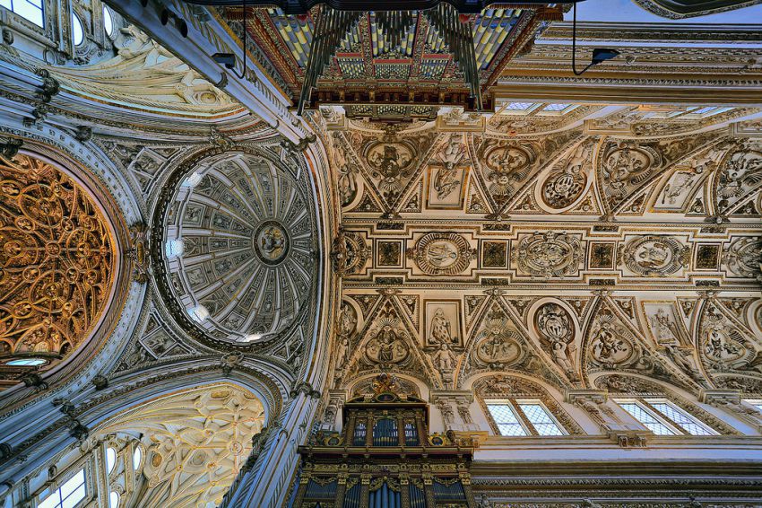  Под сводами соборов - впечатляющие фотографии собор, фото