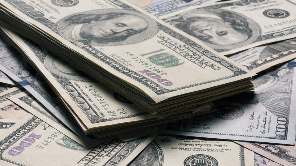 Финансовые "пчелы" против долларового меда