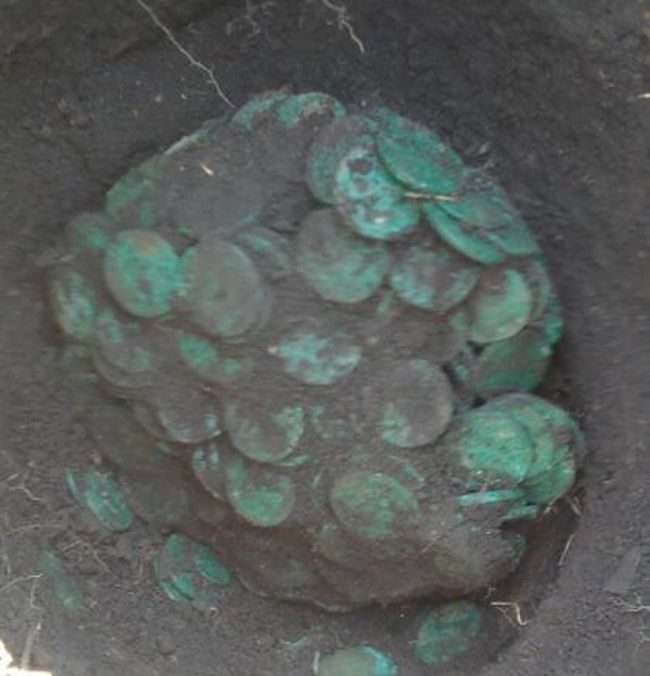 клад, монеты, находка