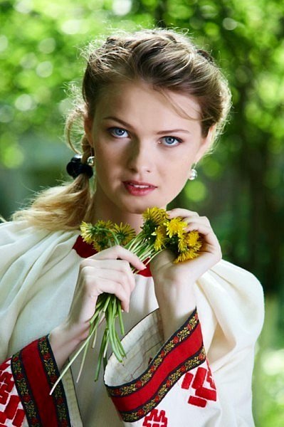 Славяночка: портреты красивых девушек