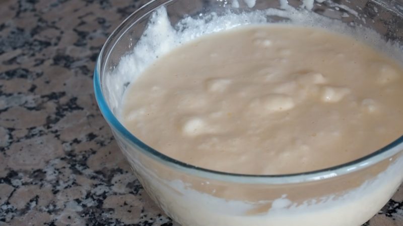 Легкий, нежный и воздушный йогуртовый торт без муки и масла