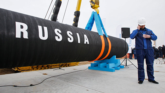США признали, что не могут остановить поток миллиардов в Россию