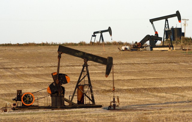 Нефть может вырасти до $80 из-за нехватки инвестиций Нефть может вырасти до $80 из-за нехватки инвестиций