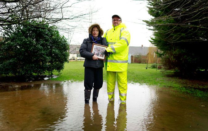 наводнение, люди, вещи