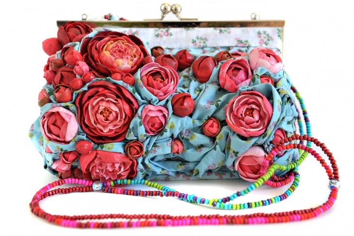   Claudia Chindea (Diy)