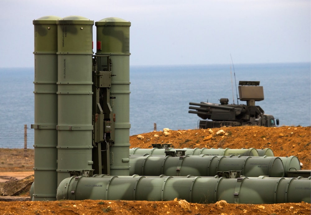 Россия не допустит силы НАТО в Крым - Министерство обороны РФ