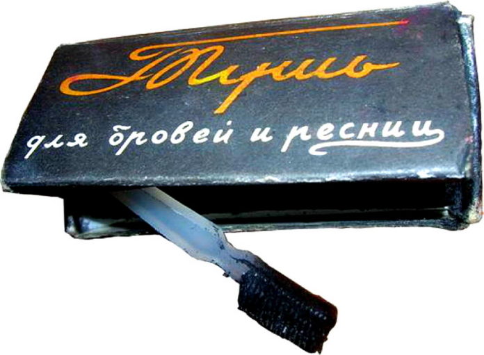 Для тех, кто помнит: какой была советская косметика и парфюмерия
