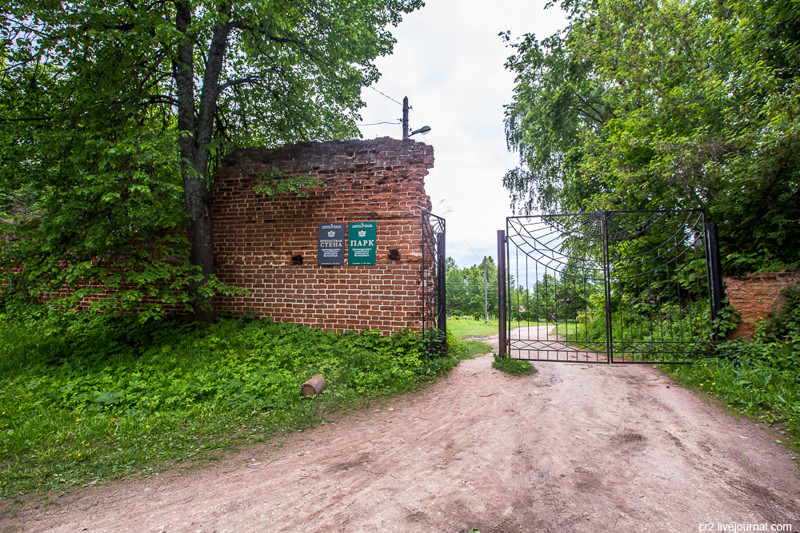 Гусь Железный - гнездо российского Дракулы путешествия, факты, фото