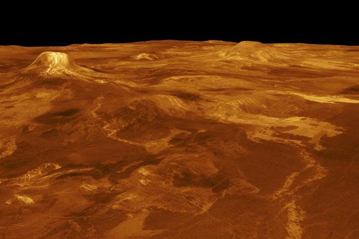 Солнечная система: вулканы Венеры.