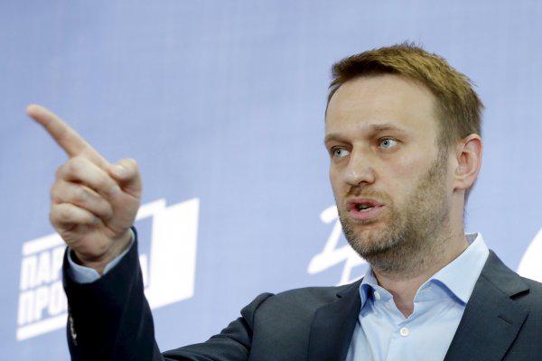 Навальный отказался подчиняться решению суда Навальный и Усманов