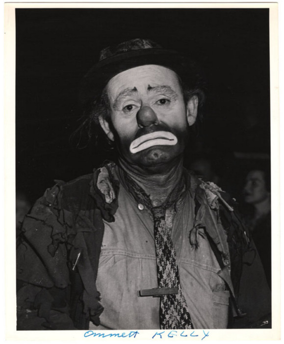 Эмметт Келли, 1943 год. Автор: Arthur Fellig (Weegee). Эмметт Келли, 1943 год. Автор: Arthur Fellig (Weegee).