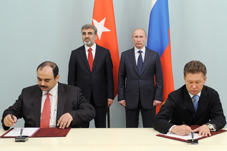Путин, Миллер и Турецкий поток.png Как «Газпром» заставит Европу покупать газ в Турции?
