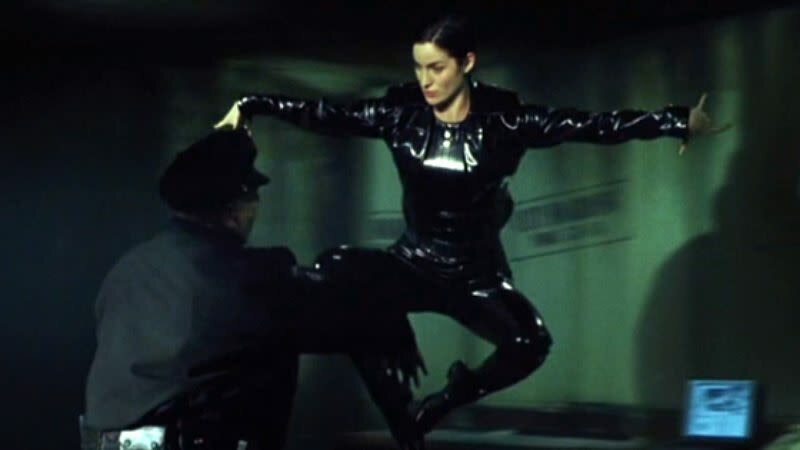 Фотографии со съёмок и малоизвестные факты о фильме "Матрица" Фотографии со съёмок и малоизвестные факты о фильме "Матрица" актеры, кино, любимое кино, матрица, фильм, шедевр