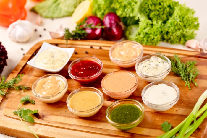 5 самых вкусных заправок для салатов!