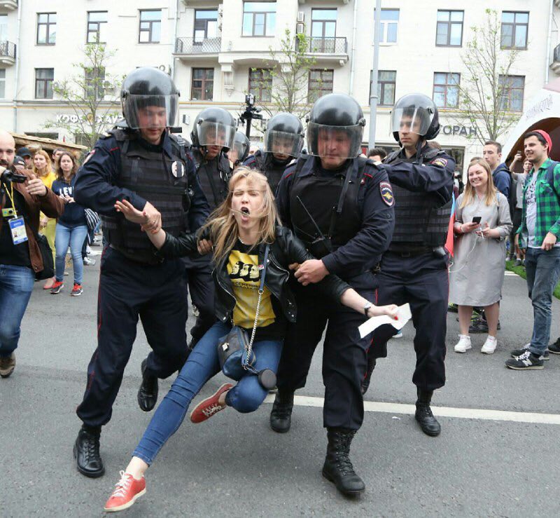 Как на самом деле задержали Машу Баранову