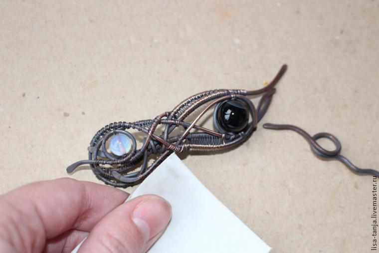       : -   wire wrap