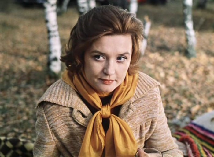 Кадр из фильма *Москва слезам не верит*, 1979 | Фото: kino-teatr.ru Кадр из фильма *Москва слезам не верит*, 1979 | Фото: kino-teatr.ru