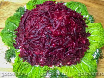 Фотографии рецепта Слоеный салат с курицей, вареной свеклой и гранатом, 07 Салаты из свеклы
