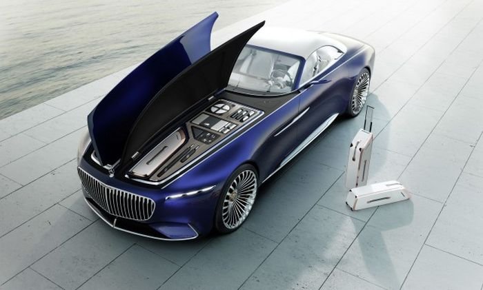 Daimler представил концептуальный кабриолет Vision Mercedes-Maybach 6 Daimler представил концептуальный кабриолет Vision Mercedes-Maybach 6