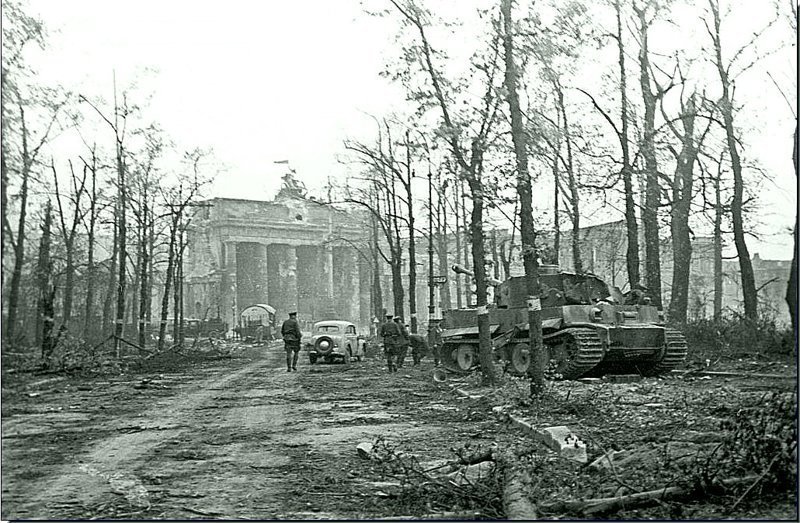 Берлин 1945