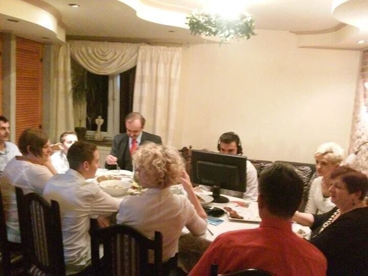 Когда тебе надоели все эти родственники Вы еще чему-то удивляетесь?
(20 фото)