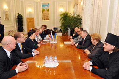 Кирилловичи рвутся к власти Кирилловичи рвутся к власти