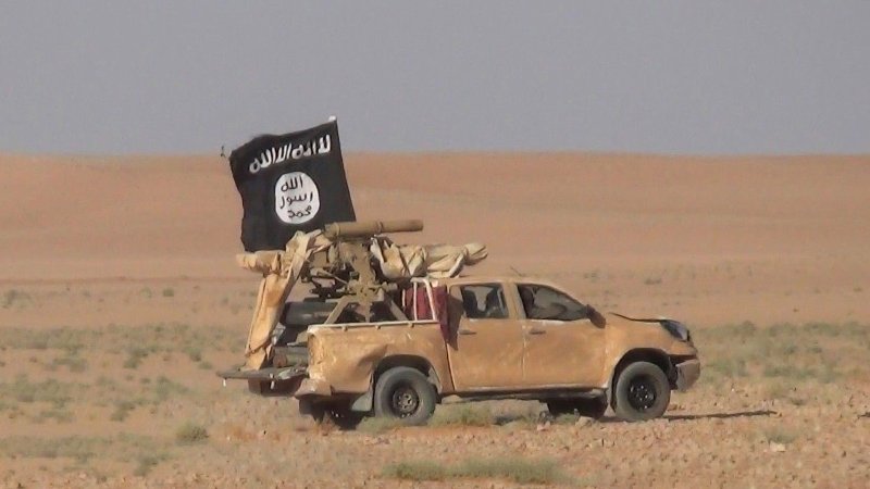 Черная дыра от Дяди Сэма: американские базы в Сирии — помеха для России Черная дыра от Дяди Сэма: американские базы в Сирии — помеха для России