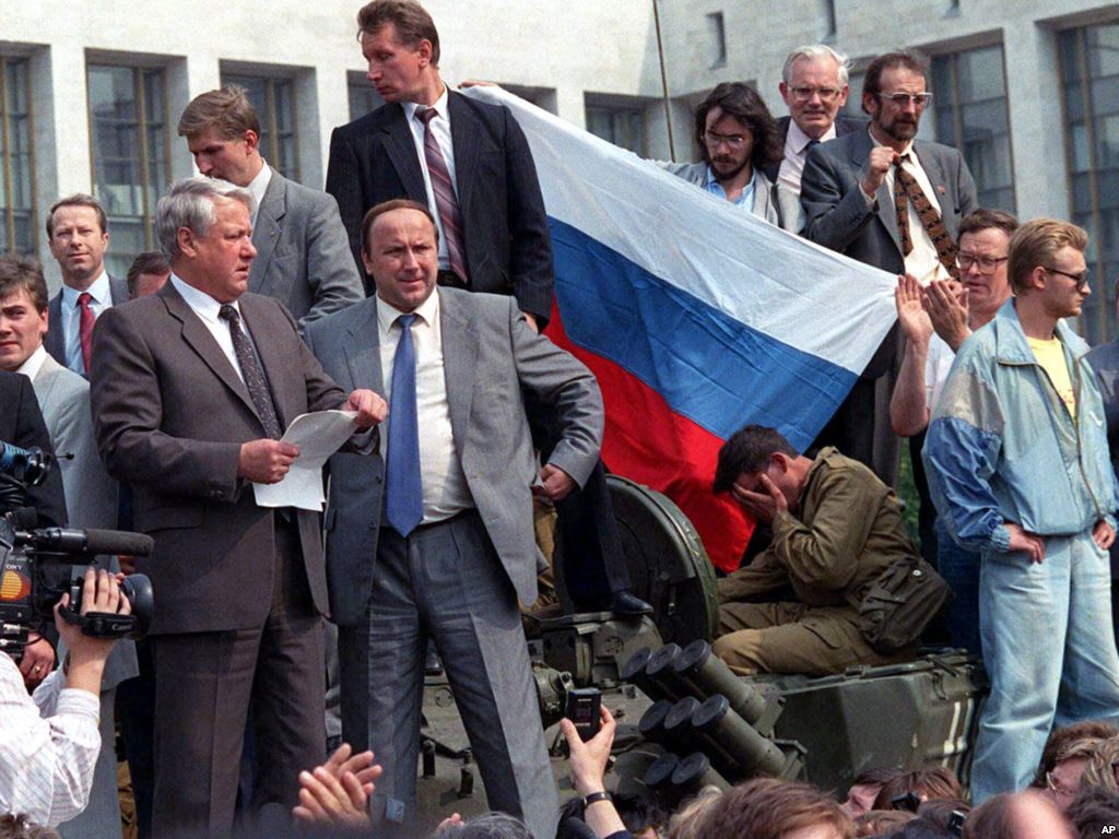 Что на самом деле случилось в девяностые годы.