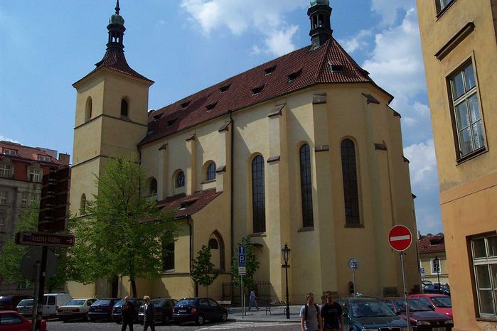 Church_of_the_Virgin_Mary_Before_Tyn_(8349054152) (700x466, 60Kb)
