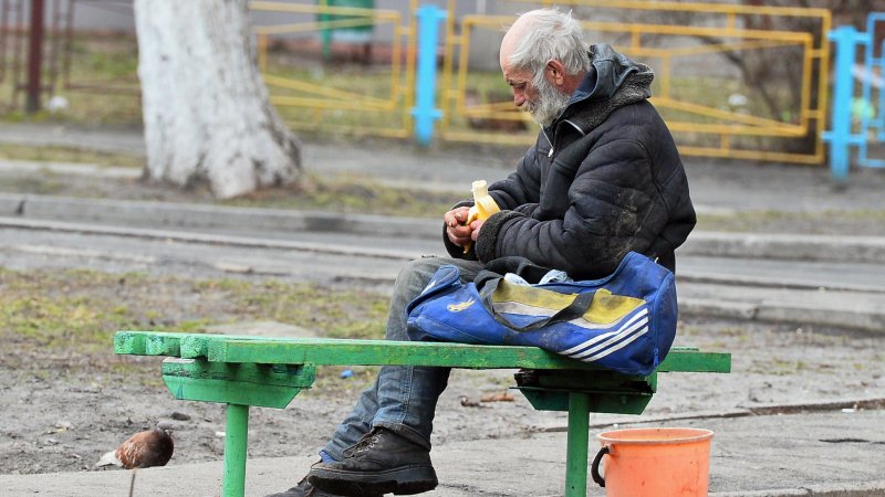 Ученые объяснили, почему богатые болеют реже бедных Ученые объяснили, почему богатые болеют реже бедных