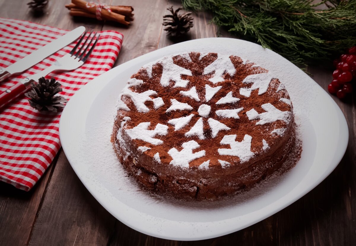 Мандариновый кекс посыпанный сахарной пудрой. Фото — Яндекс.Картинки