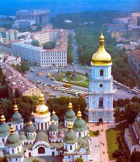 Апогей эпохи застоя! Как выглядела жизнь в СССР в 1981 году Апогей эпохи застоя! Как выглядела жизнь в СССР в 1981 году
