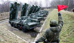 Боевые расчеты зенитных ракетных комплексов С-400 "Триумф"