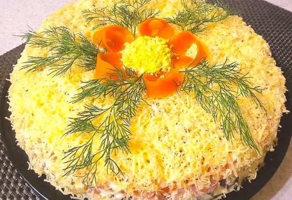 Салат "Королевский" - Блюдо для праздника Салат "Королевский" - Блюдо для праздника