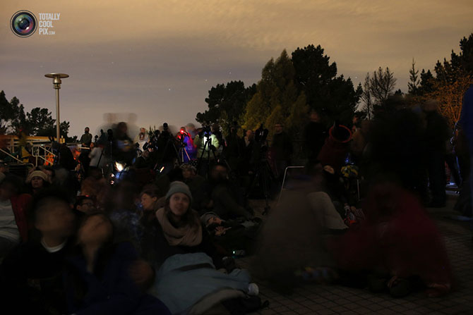 Как проходило полное лунное затмение