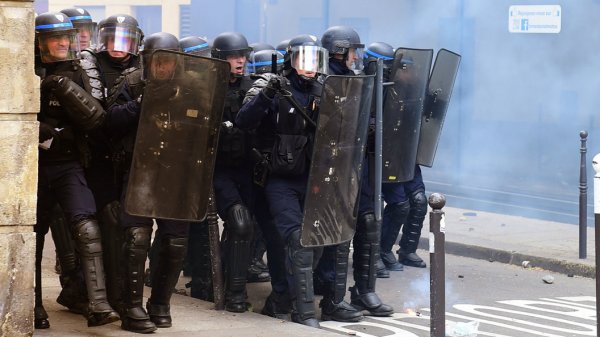 Русские под Парижем напугали французскую мафию Русские под Парижем напугали французскую мафию