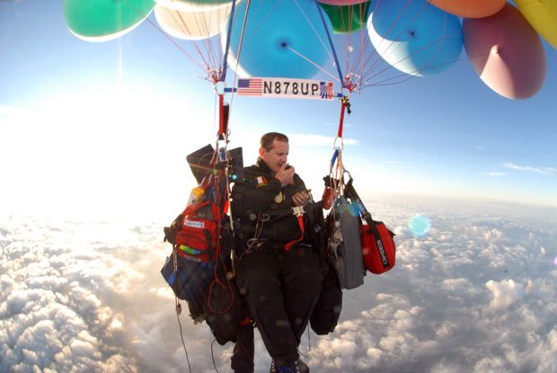 Через Ла-Манш на воздушных шариках, и другие удивительные путешествия (12 фото)