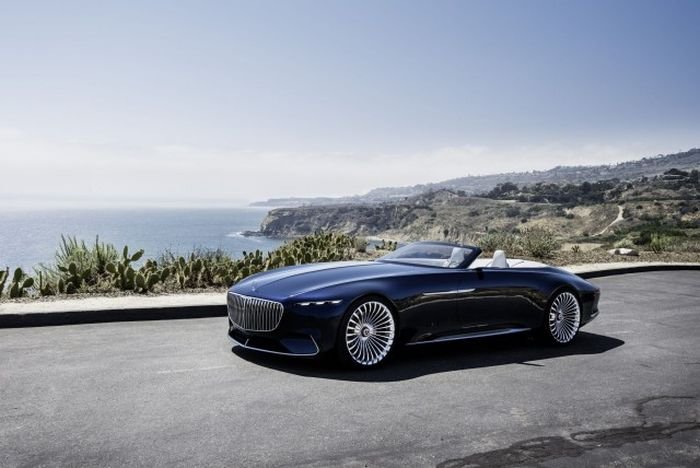 Daimler представил концептуальный кабриолет Vision Mercedes-Maybach 6 Daimler представил концептуальный кабриолет Vision Mercedes-Maybach 6