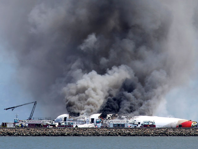 Рухнувший Boeing-777 мог удариться о воду Рухнувший Boeing-777 мог удариться о воду