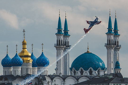 Билеты до 79 тысяч и промо «Белого Кремля»: чего ждать от Red Bull Air Race?