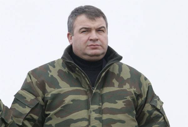 Почему на российско-китайский вертолёт AHL поставят украинские двигатели. Сердюков объясняет