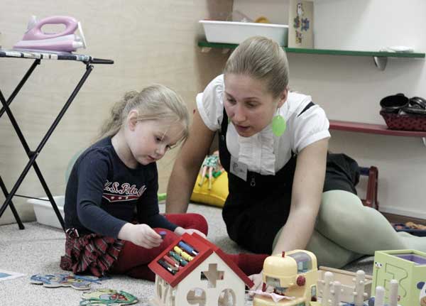 как воспитывают детей в разных странах