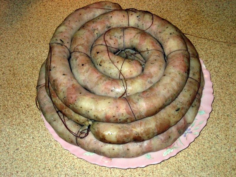 Колбаса в домашних условиях из свинины в кишке рецепты с фото пошагово