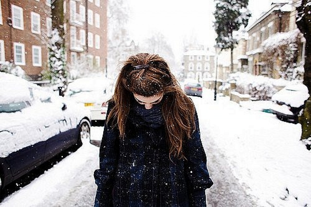 Фото Девушки Спиной Зимой На Улице