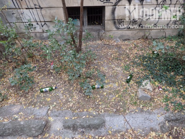 В Севастополе найдена «улица разбитых фонарей» (ФОТО) В Севастополе найдена «улица разбитых фонарей» (ФОТО)